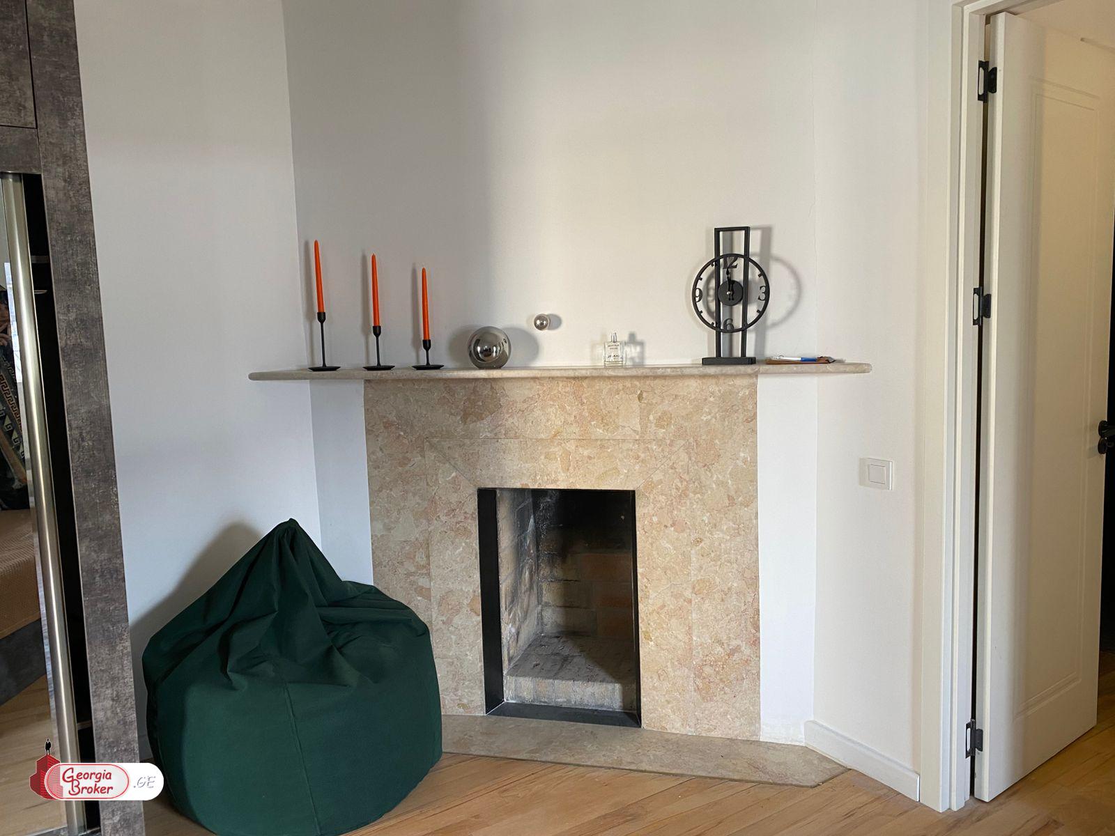 იყიდება ახალი გარემონტებული 6 ოთახიანი ბინა